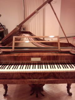 Fortepiano ローゼンベルガー2.jpg