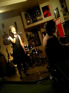 川本さんライブ.jpg