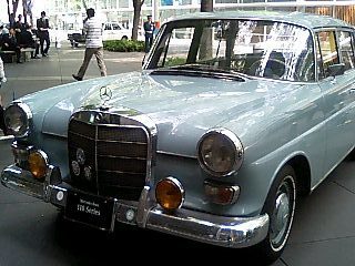 Mercedes 1.jpg